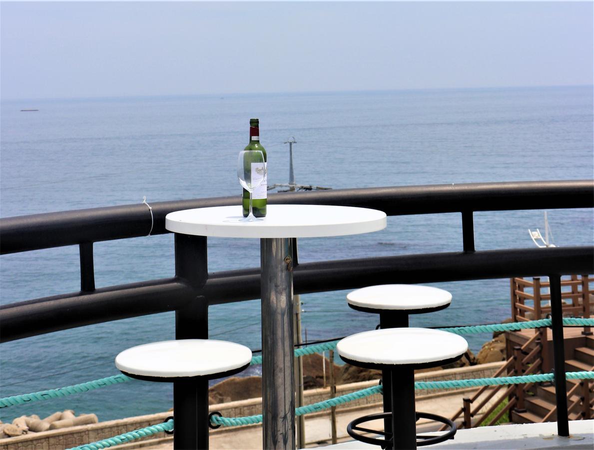 Hostel Redo Backpacker'S Gangneung Exterior foto